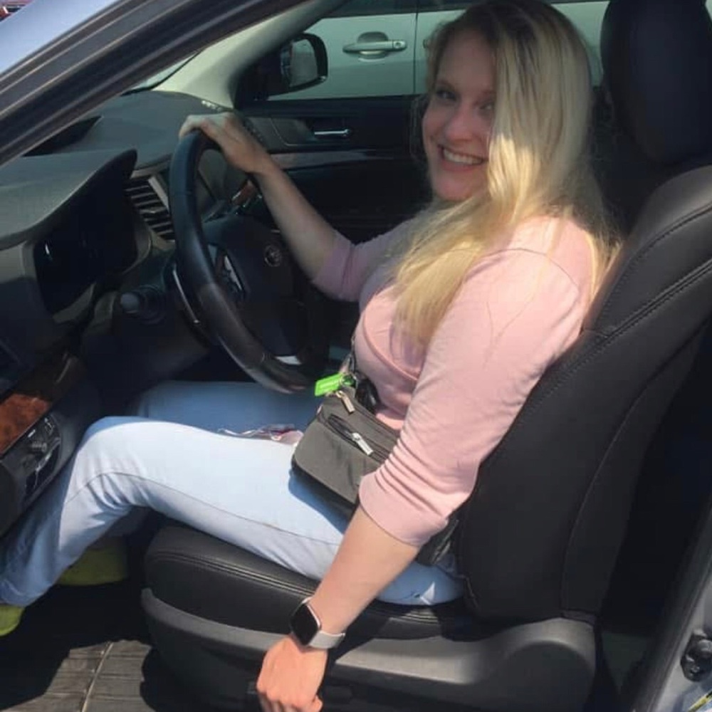 Meet your Posher, Angela